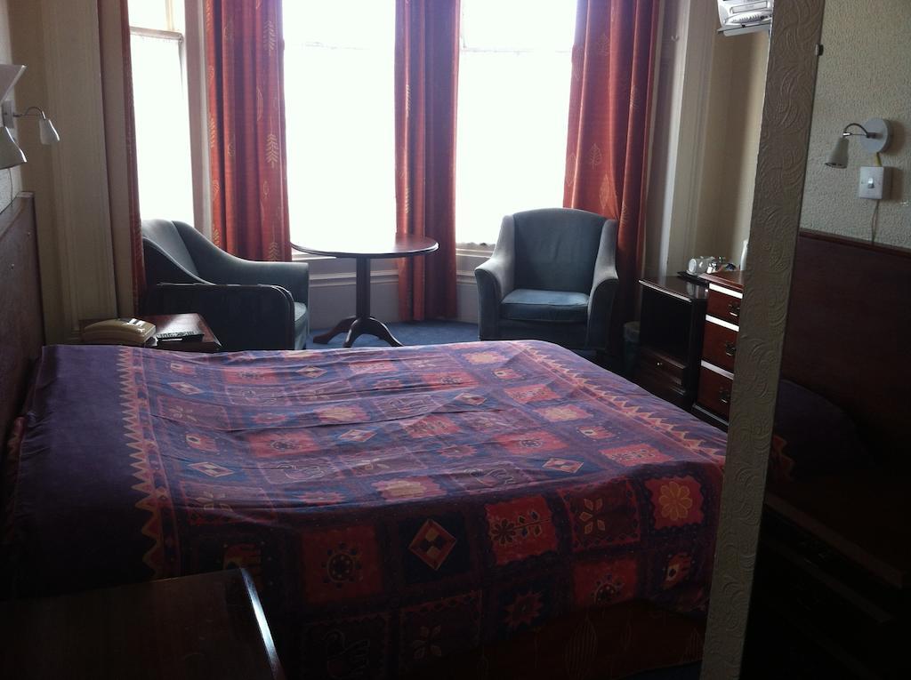 Sugarland Metro Hotel Douglas Kamer foto